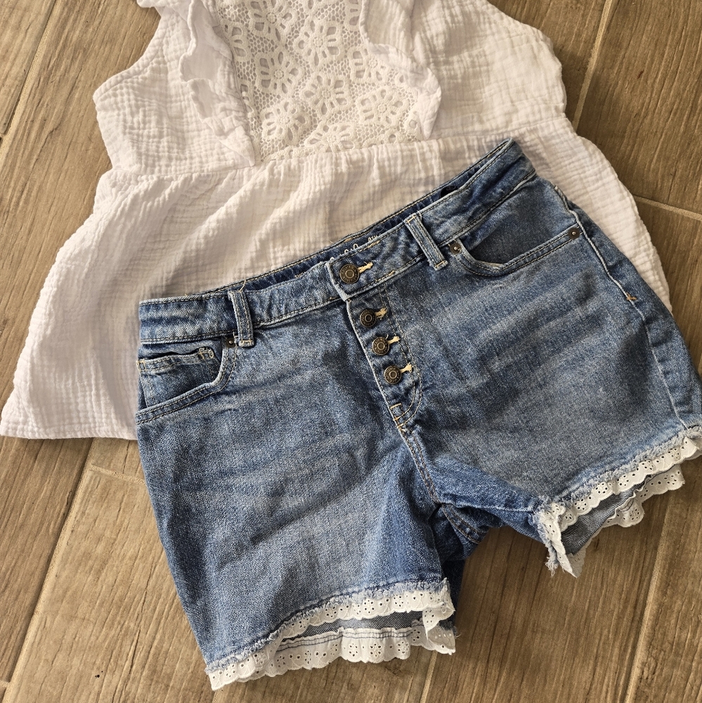 Girls shorts